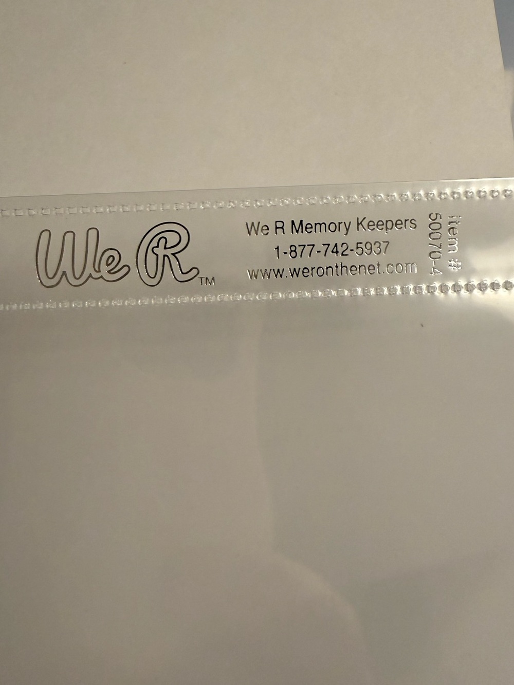 WE R MEMORY keepers Clear Photo Pocket Pages (50) - 12x12 Sleeve Protectors - Picture 2 of 4
